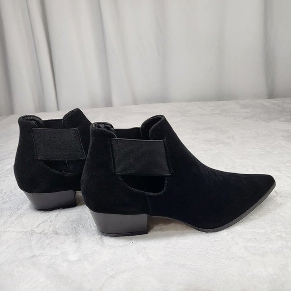 Cape Robbin Black Slip On Western Cut Out Side Bootie Boot - Picture 3 of 6